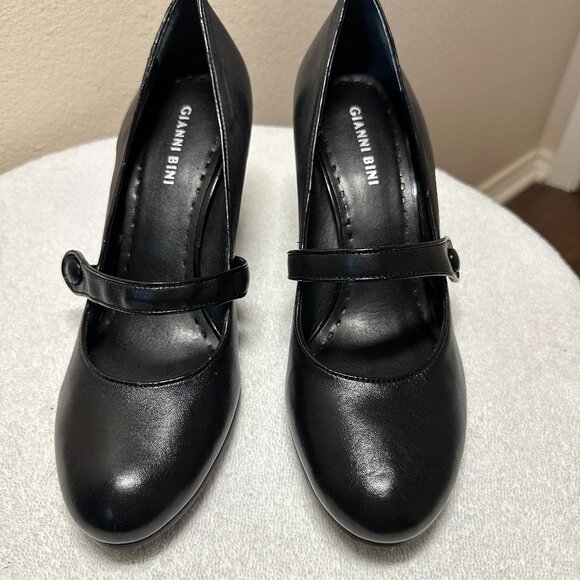 Gianni Bini black leather heels Size 10 - Picture 1 of 8